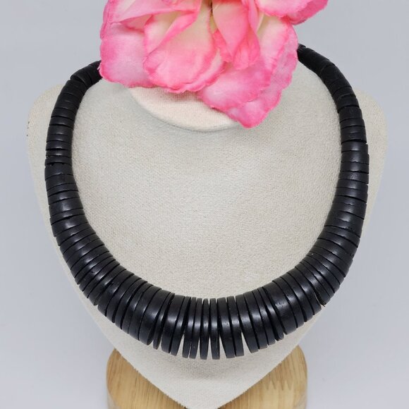 Chunky Graduated Black Wood Disc Beaded Statement Bohemian Necklace 19" - Picture 11 of 12